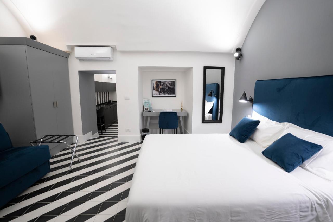 נאפולי Pulcinella Suite מראה חיצוני תמונה